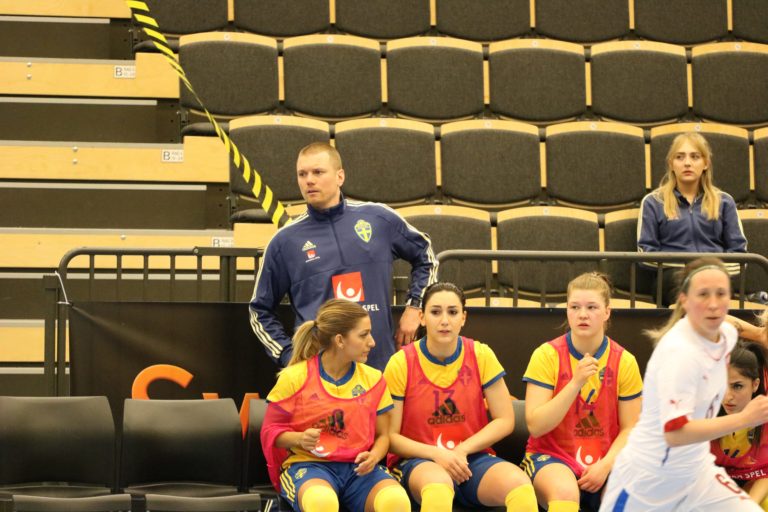 Förbundskaptenen gästade IFK Uddevalla Futsal