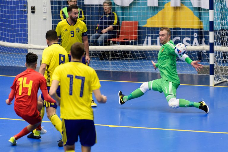 Storpublik när Sverige avslutade mot kliniskt Belgien