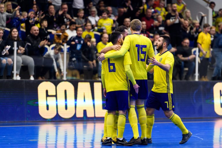 Sverige till Kroatien i Main round