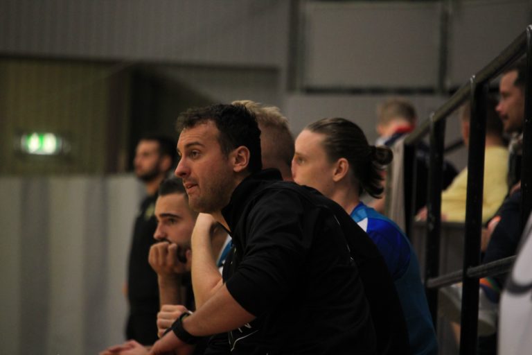 ÖFC-tränaren bedrövad efter förlusten: ”Det kostade oss segern”