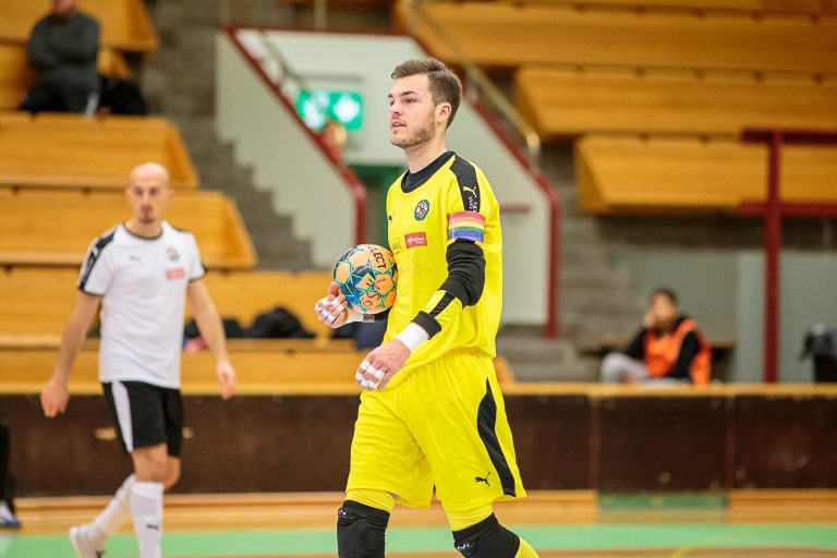 Martin Herlin redo att ta ÖSK till semifinal: ”Går för SM-guld”