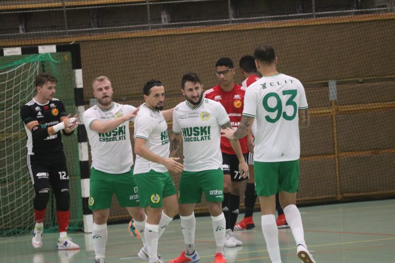 Hammarby tar uppehåll som ny serietvåa