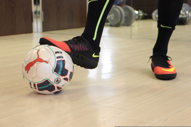 Rehabiliteringen vid idrottsskador efter futsalspel