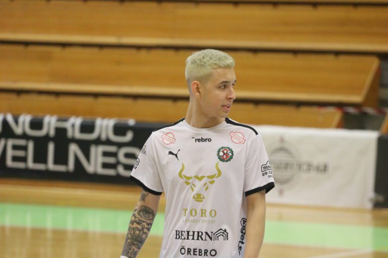 ÖSK slog AFC Eskilstuna – trots blundern